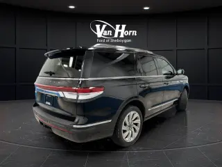 2024 Lincoln Navigator