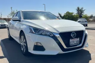 2020 Nissan Altima