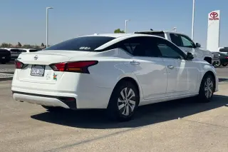 2020 Nissan Altima