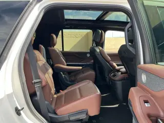 2025 Lincoln Navigator