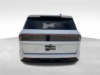 2025 Lincoln Navigator
