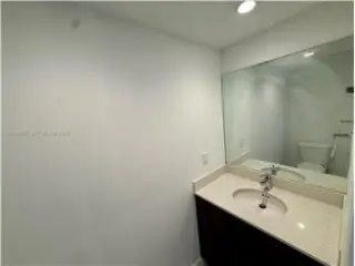 Propiedad en alquiler con 3 dormitorios y 3.5 baños en Fort Lauderdale