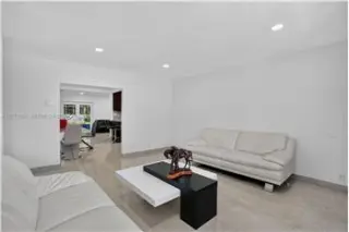 Propiedad de alquiler con 3 dormitorios y 2 baños en Miami