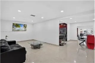 Propiedad de alquiler con 3 dormitorios y 2 baños en Miami