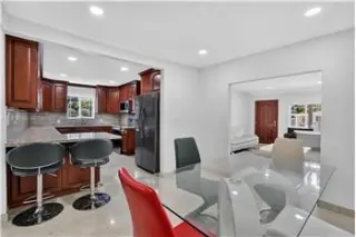 Propiedad de alquiler con 3 dormitorios y 2 baños en Miami