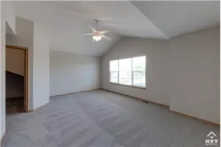 Rental property with 3 bedroom and 2.5 bathroom in Wichita