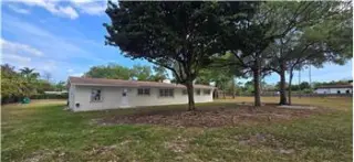Propiedad en alquiler con 4 dormitorios y 2 baños en Miami