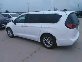 Chrysler Pacifica 2026 Limited 4dr Mini-Van