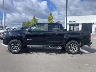 GMC Canyon 2021 4x4 AT4 4dr Crew Cab 5 ft. SB (Cloth)