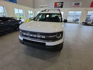 Ford Bronco Sport 2023 tracción en las cuatro ruedas (AWD) paquete Big End, SUV de 4 puertas