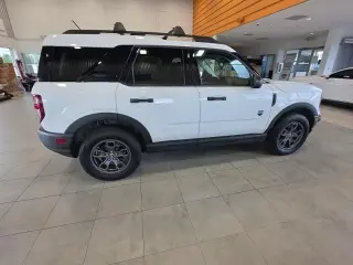 Ford Bronco Sport 2023 tracción en las cuatro ruedas (AWD) paquete Big End, SUV de 4 puertas