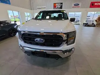 Ford F-150 2023 4x4 XLT 4 puertas SuperCrew 5.5 pies. SB