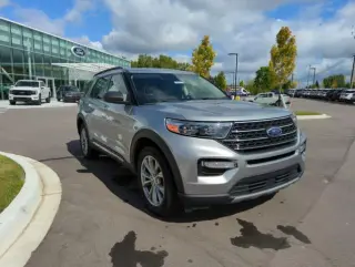 Ford Explorer 2023 AWD XLT SUV de 4 puertas