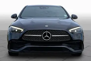 Mercedes-Benz Clase C 2023 C 300 Sedán de 4 puertas