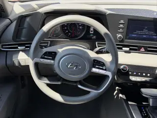 Hyundai ELANTRA 2023 SEL Sedán 4 puertas