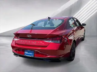 Hyundai ELANTRA 2023 SEL Sedán 4 puertas