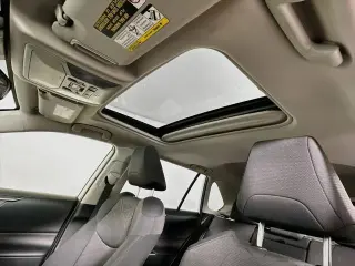 Toyota RAV4 2021 XLE 4 SUV