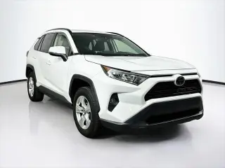 Toyota RAV4 2021 XLE 4 SUV