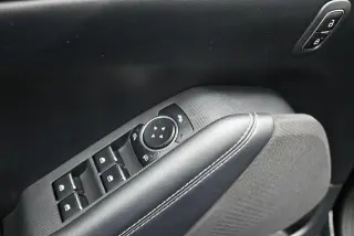 Ford Mustang Mach-E 2024 Select 4dr SUV