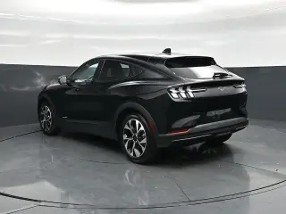 Ford Mustang Mach-E 2024 Select 4dr SUV
