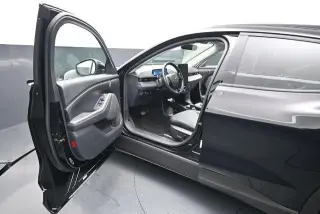 Ford Mustang Mach-E 2024 Select 4dr SUV