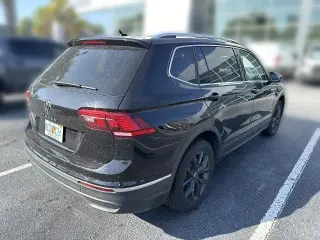 Volkswagen Tiguan 2024 SE SUV de 4 puertas