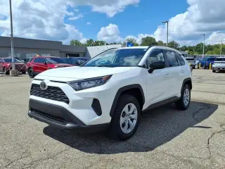 Toyota RAV4 2019 AWD LE SUV de 4 puertas