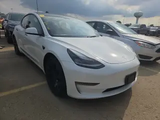 Tesla Model 3 2023 AWD Performance 4dr Sedán