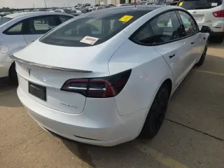 Tesla Model 3 2023 AWD Performance 4dr Sedán