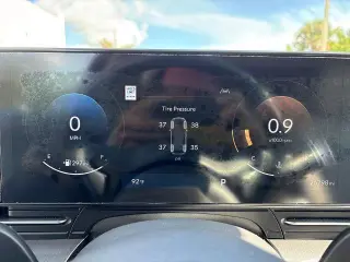 Hyundai KONA 2025 Limited Crossover de 4 puertas