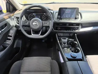 Nissan Rogue 2023 AWD SV 4 puertas crossover