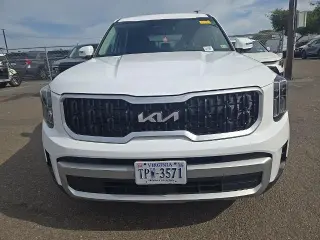 Kia Telluride 2024 LX SUV de 4 puertas