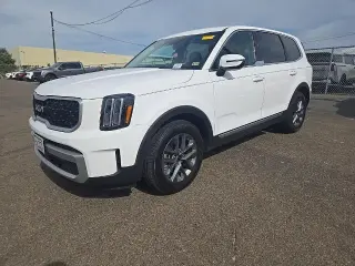 Kia Telluride 2024 LX SUV de 4 puertas