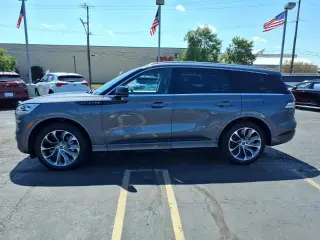 Lincoln Aviator 2023 AWD Grand Touring SUV de 4 puertas