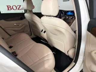 Mercedes-Benz GLC 2021 GLC 300 SUV de 4 puertas