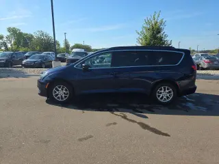 Chrysler Voyager 2020 LXi 4 puertas Mini-Van