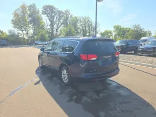 Chrysler Voyager 2020 LXi 4 puertas Mini-Van