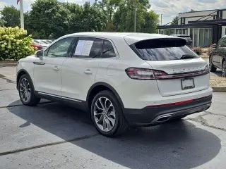 Lincoln Nautilus 2023 AWD Reserve SUV de 4 puertas