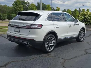 Lincoln Nautilus 2023 AWD Reserve SUV de 4 puertas