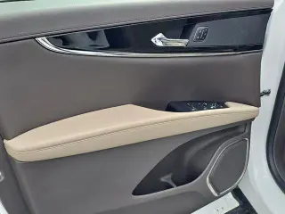 Lincoln Nautilus 2023 AWD Reserve SUV de 4 puertas