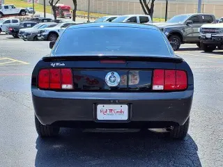 Ford Mustang 2007 V6 Deluxe 2dr Fastback