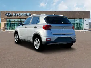 Hyundai VENUE 2025 SEL Crossover de 4 puertas
