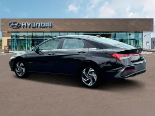 Hyundai ELANTRA 2025 Sedán de 4 puertas Limited