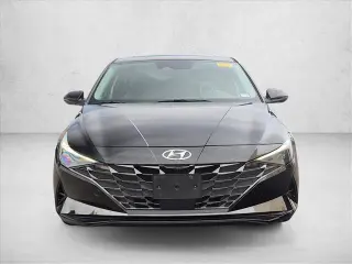 Hyundai ELANTRA 2022 Limited Sedán de 4 puertas