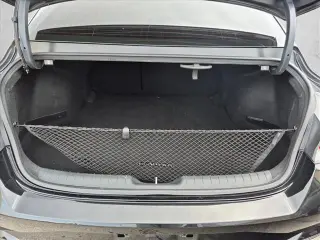 Hyundai ELANTRA 2022 Limited Sedán de 4 puertas
