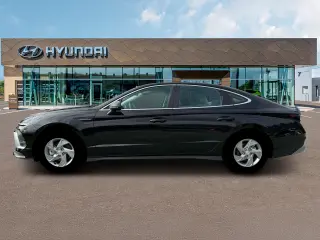 Sedán de 4 puertas Hyundai SONATA 2025 SE