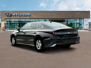 Sedán de 4 puertas Hyundai SONATA 2025 SE