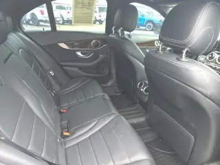Mercedes-Benz Clase C 2018 C 300 Sedán de 4 puertas