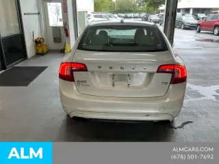 Volvo S60 2015 T5 Drive-E Premier Sedán 4 puertas
