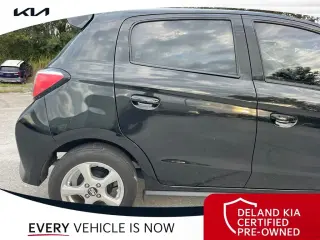Mitsubishi Mirage 2023 LE Hatchback de 4 puertas